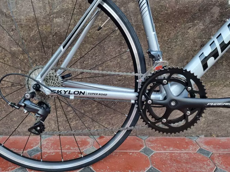  Шоссейный велосипед HULDA 28. - 