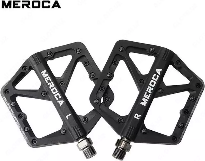 Педали MEROCA ударопрочный пламтик широкие.