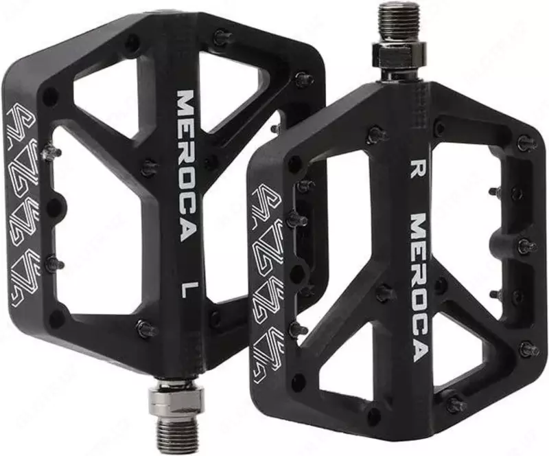 Педали MEROCA ударопрочный пламтик широкие.