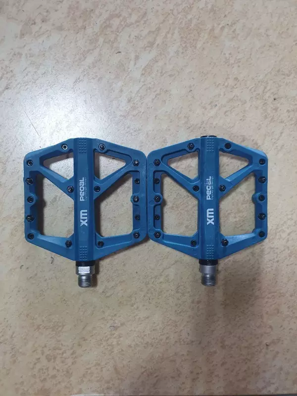 Педали XM peoal 16 шипов