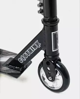 Трюковые самокаты CLOTHING