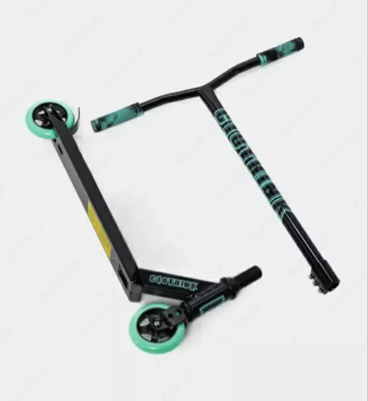 Трюковые самокаты CLOTHING