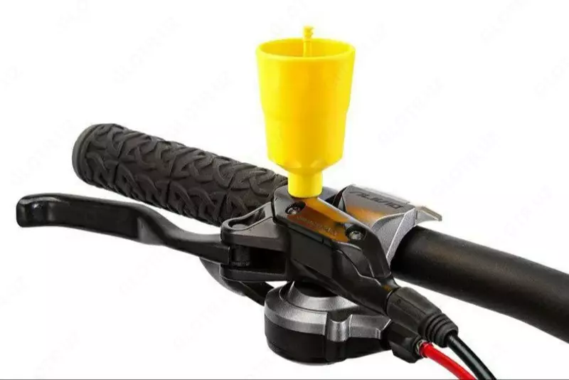 Универсальный набор для прокачки гидравлики TOOPRE