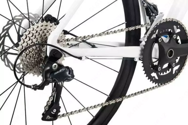 Шоссейный велосипед GIANT SCR