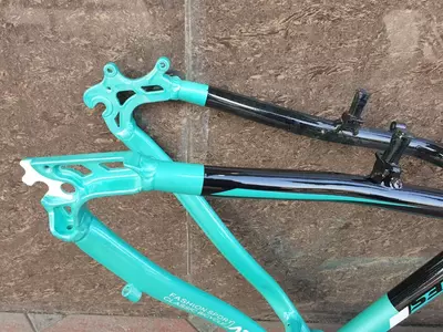 Велосипедная рама KVENTS 26