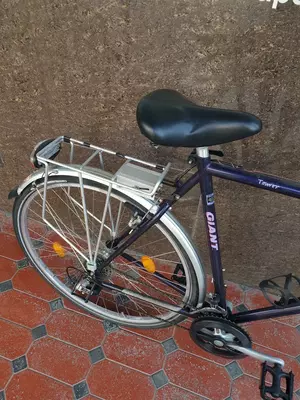 Велосипед GIANT 28