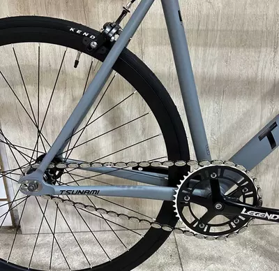 Tsunami SNM100 fix velosipedi