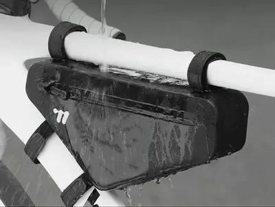 Велосумка треугольная на раму велосипеда WEST BIKING 1.2L