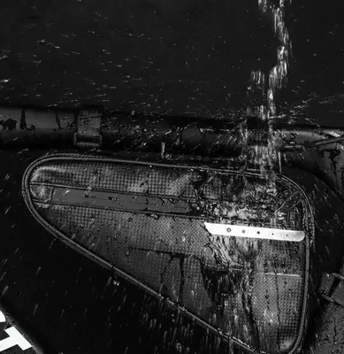 Сумка под-рамная WEST BIKING 1.7L