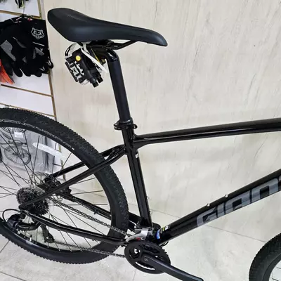 Велосипед GIANT ATX 810 29″