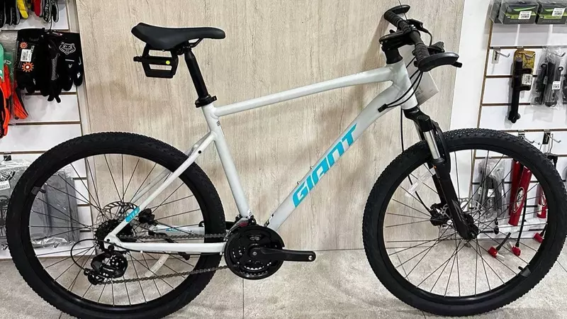 Велосипед GIANT ATX 720 26