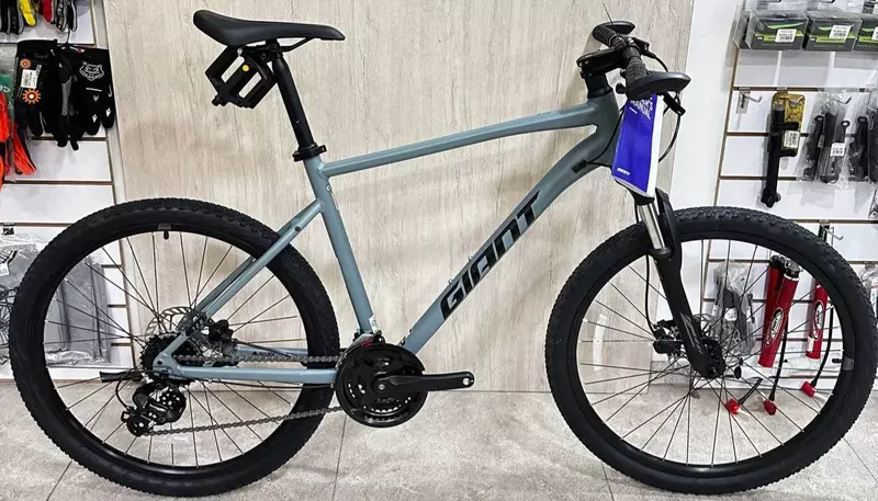 Велосипед GIANT ATX 720 26