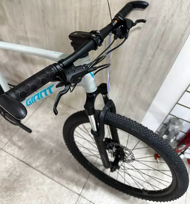 Велосипед GIANT ATX 720 26