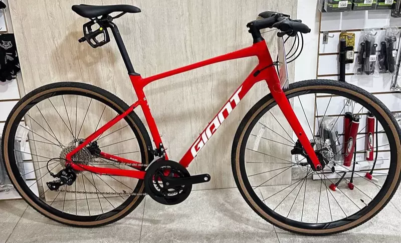 Велосипед Giant Revolt F 2