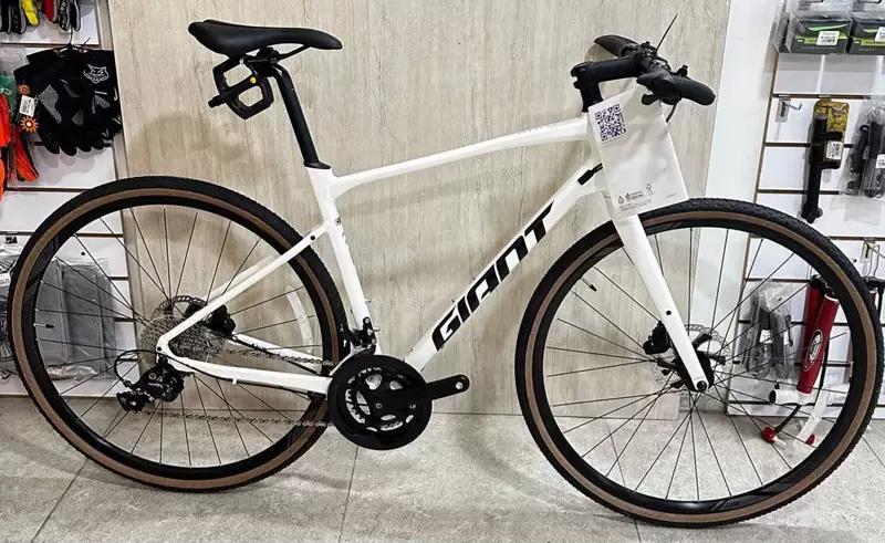 Велосипед Giant Revolt F 2