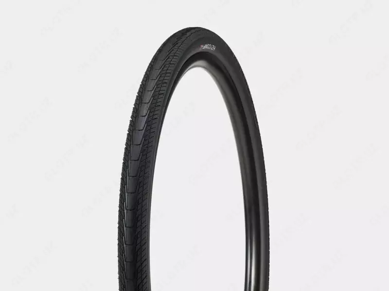 Антипрокольная покрышка Bontrager TR036 700x45C