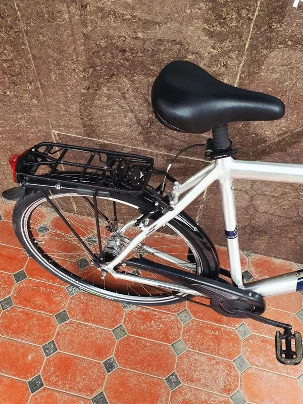Kalkhoff 28 dyuymli nemis velosipedi