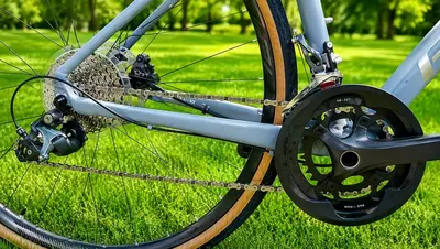   Велосипед GIANT Revolt F1