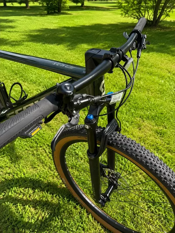   SCOTT SCALE 950 velosipedi