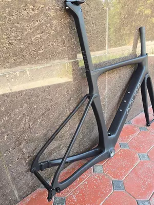 Karbon EQUES ESPOIR 480 mm ramka to‘plami (ramka va vilka)