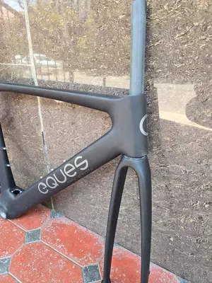 Karbon EQUES ESPOIR 480 mm ramka to‘plami (ramka va vilka)
