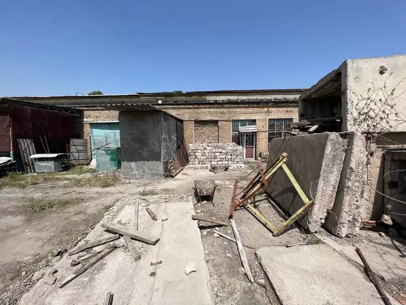 от 20 000 сум Срочно сдается в аренду территория 1200м2 в Ташкенте Бектемирский р-н.