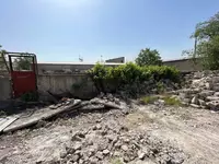 Срочно сдается в аренду территория 1200м2 в Ташкенте Бектемирский р-н. СП ООО "AL-RAMI"