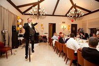 Организация разных мероприятии и торжеств.