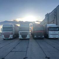 Грузоперевозки