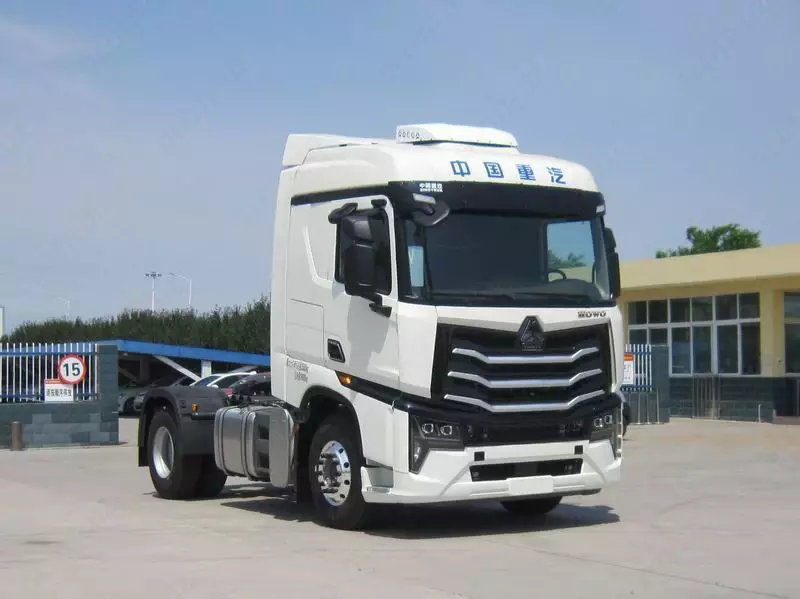 Тягач Howo Max 4x2 дизель
