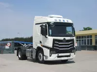 Тягач Howo Max 4x2 дизель