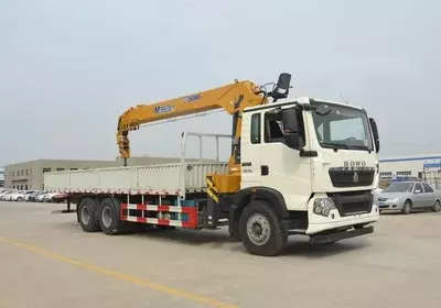 Бортовой кран-манипулятор Howo-TX 6x4 16 т