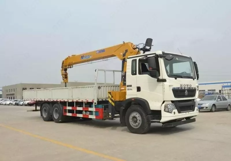 Бортовой кран-манипулятор Howo-TX 6x4 16 т