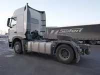 Тягач Howo T7H 4x2 дизель