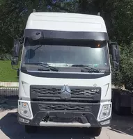 Тягач Howo V7X 6x4 CNG газовый на метане