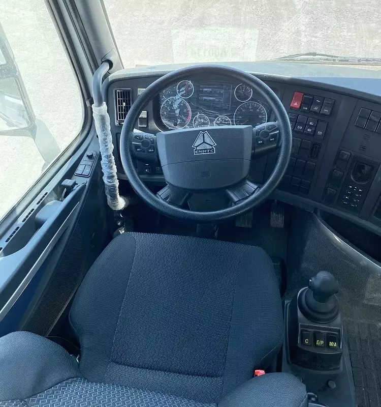 Тягач Howo T7H 6x4 CNG AMT метан газли