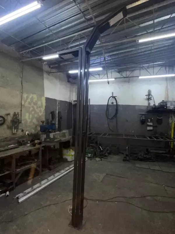 {0} so'mdan "Park" seriyasining zamonaviy LED lampalari 3m-30+30W