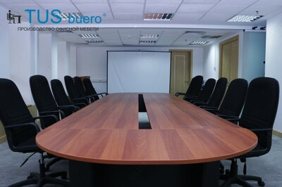 Стол для переговоров