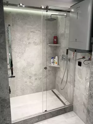 Стеклянные перегородки для Душевых кабин- есть выбор.