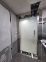 Перегородки для Душевых кабин из стекла. Душевые кабины