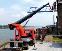 Havo platformasining ishi va mutaxassisning 1 soat ichida balandlikda ishlashi