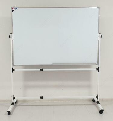 Доска маркерная на стойке 100х150