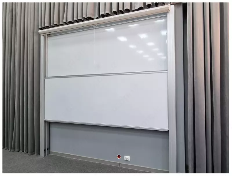 Вертикальная раздвижная доска 3000mm.