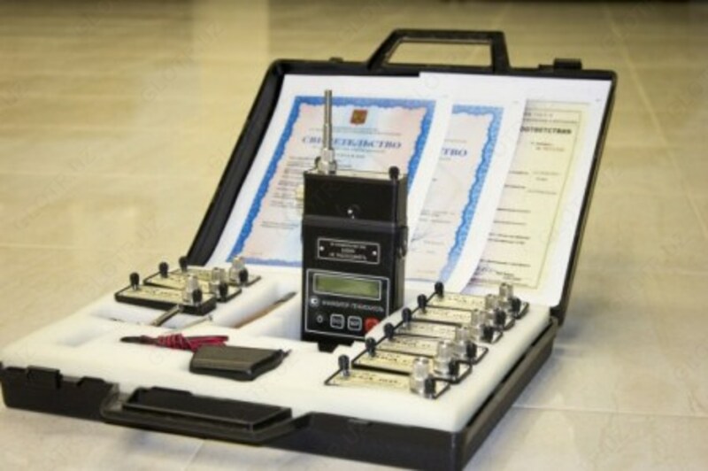 Анализатор-Течеискатель "АНТ-3М" Базовая Комп.-Я Со сменным блоком ЭХД-H2S, SO2, HSI, CI2, CHO, NO2, O2, CO, ИКД-орг-ка, CO2