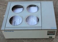 Водяная баня DK-98-IIA 2 ряда/4 ячейки в комплекте с пластинами для пробирок 17мм и 22мм (4шт.)  - от {0} сум