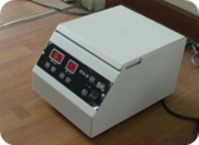 Burchakli rotorli santrifüj 1,5ml * 12 sinov naychalari, yuqori tezlik. 16000 rpm (GT 16-3A)