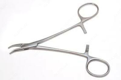 Зажим кpовоостанавливающий нейрохирургический изогнутый  154/4