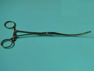 Зажим кишечный эластичный для взpослых изогнутый  148/49