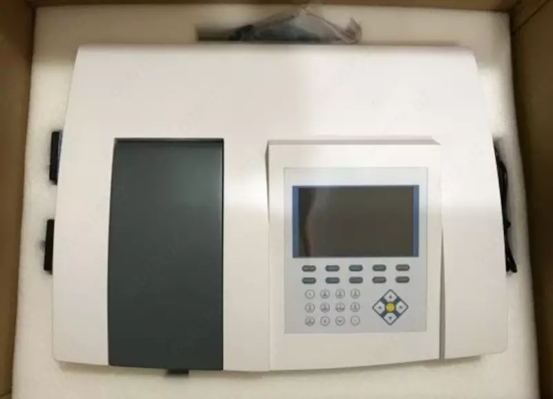 Спектрофотометр двухлучевой УФ-видимый N6000Plus с цветным экраном