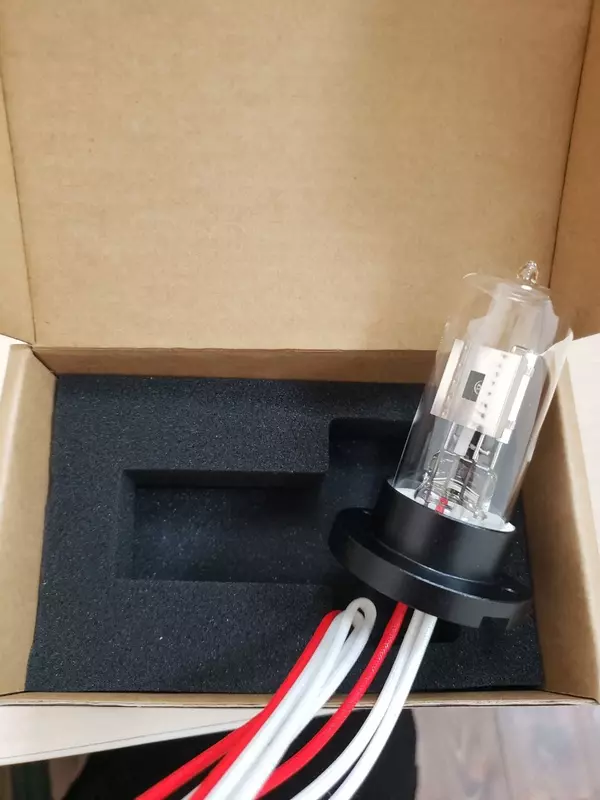 Дейтериевая лампа Milas 10V300mA 30W